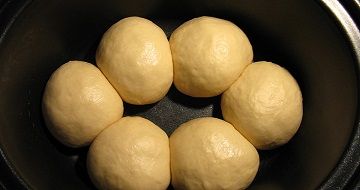 Slow Cooker Basic Bread Rolls UK Recipe - After Proving