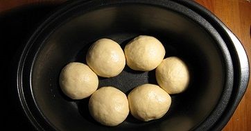 Slow Cooker Pull Apart Bread Rolls UK Recipe - Before Proving
